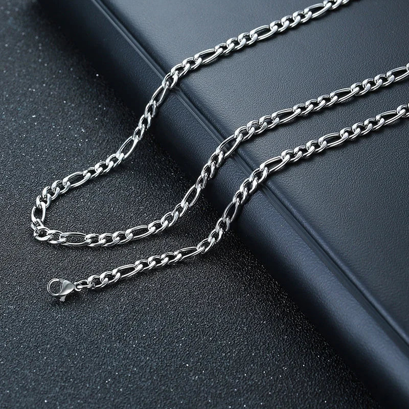 Collier Barre Verticale 3D - Style Contemporain