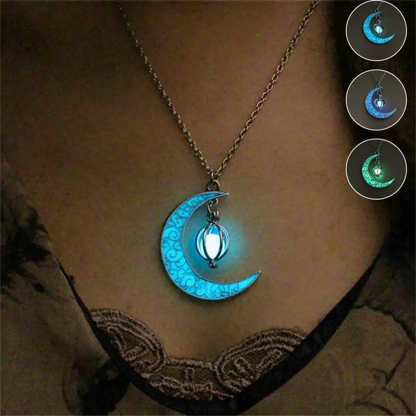 Collier Lune Lumineuse - Pendentif Éclat Nocturne